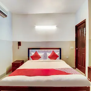 Oyo 28461 Royal 3*, Delhi (National Capital Territory of India) India