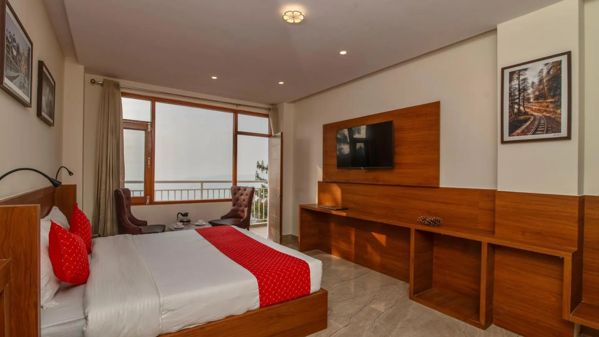 Hotel Hillside Home Shimla